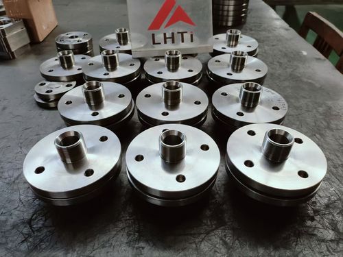 Ultime notizie aziendali su Caratteristiche delle flange in titanio, metodi di selezione e differenze rispetto alle flange in acciaio inossidabile