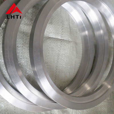 Buon prezzo Anello forgiato di titanio ASME B381 200 - 1300mm OD di Ti-6AL-4V in linea