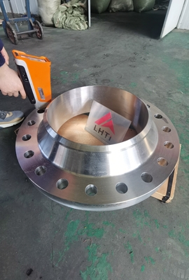 Buon prezzo GR7 ASME B16.5 ha forgiato lo slittamento della flangia del collo della saldatura su tipo cieco in linea